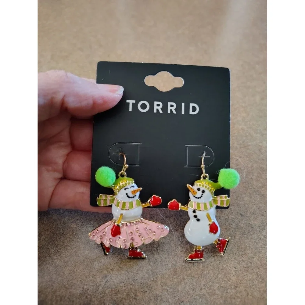 New Torrid Ice Skating Snowmen Holiday Winter Earrings
